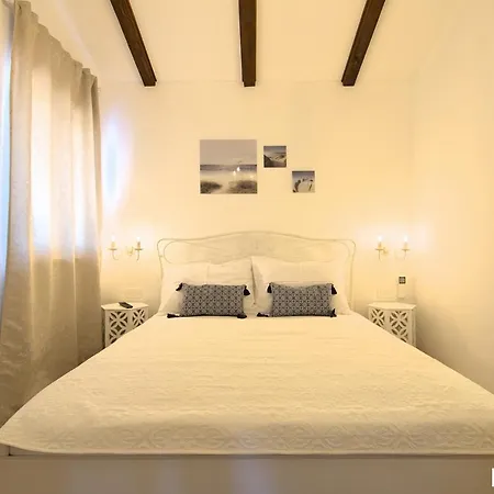 Vespera Villa Rosini